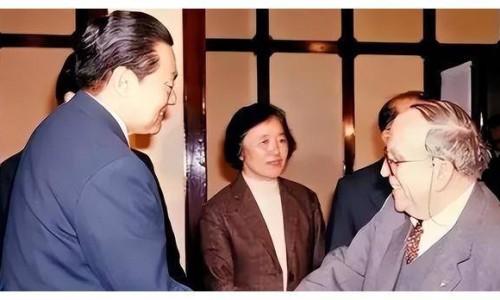 孕晚期身上痒正常吗-怀孕晚期身上发热发痒-专业怀孕晚期身上发热发痒怎么办平台-怀孕晚期身上发热发痒怎么办